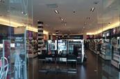 sephora-retail store AI
